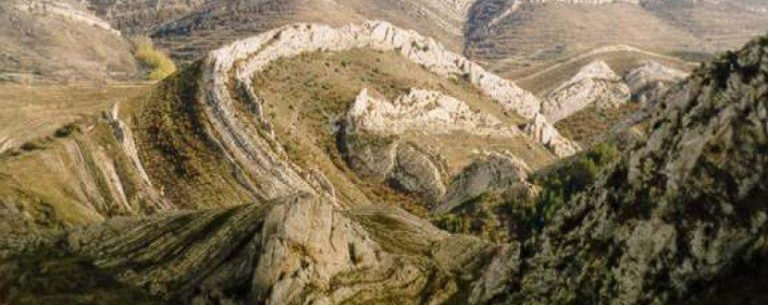 Lee más sobre el artículo CASA RURAL MILLÁN: VISITA POR EL PARQUE GEOLÓGICO DE ALIAGA.